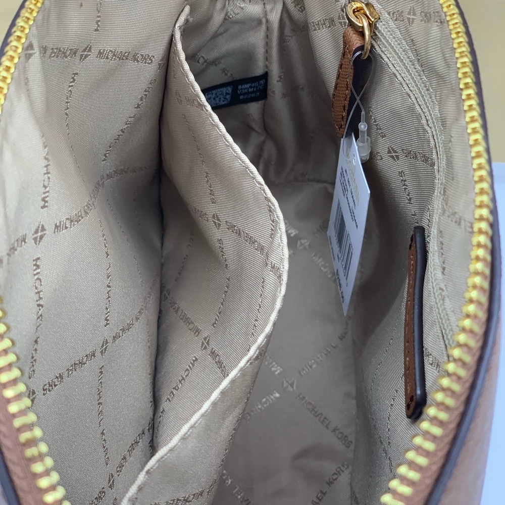 MICHAEL KORS MD DOME CROSSBODY LUGGAGE 35S9GTVC2L - Picture 13 of 16